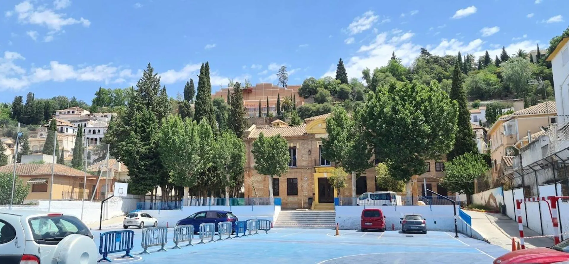 Apartamento Luxe Haven In Granada