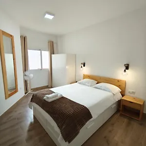 https://precioso-apartamento-junto-al-casco-histrico.1costadelsol.com